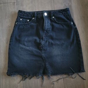 Divided H&M Black Denim Skirt - Size 2